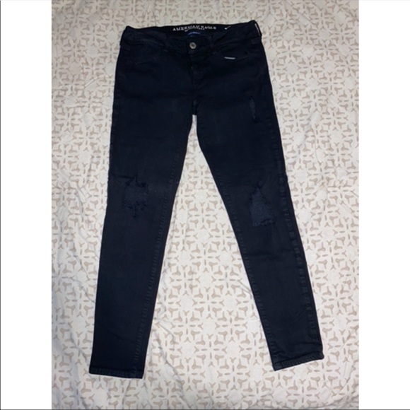 BLACK DISTRESSED AMERICAN EAGLE JEGGING - Picture 1 of 10